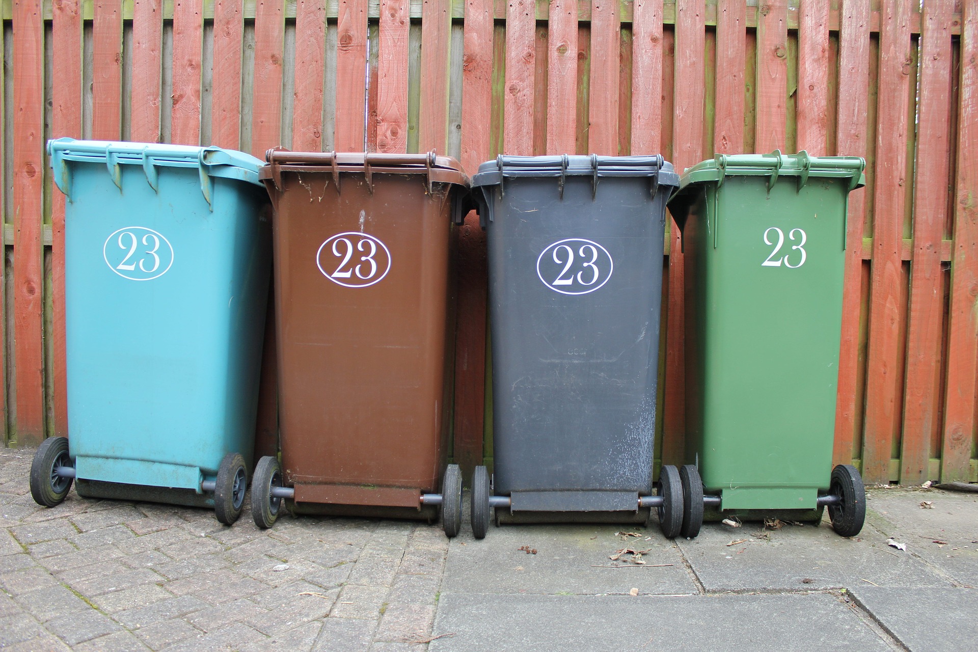 You are currently viewing Zasady odbioru odpadów w ROD „Zielone Tarasy” w Gryfinie, uchwalone na Konferencji Delegatów 2021
